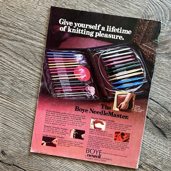 📚 SPECIAL 2/$21 BOOKS!! 📚 VINTAGE McCall’s Needlework & Crafts magazine 1981 - Picture 3 of 17